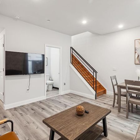 Stay At Luna At Convention Center Philadelphia Exterior photo